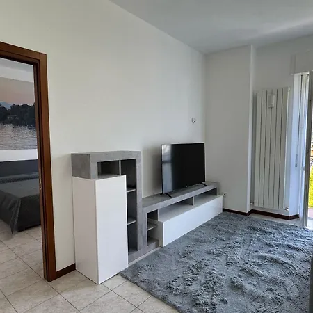 The Landscape - Modern Apartment Lecco