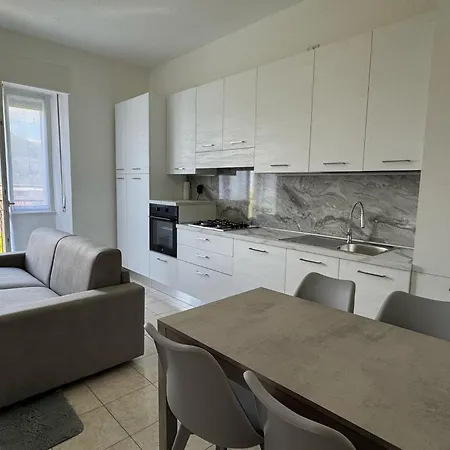 The Landscape - Modern Lecco